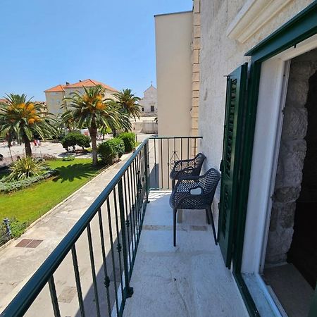 Apartman Eli Supetar Dış mekan fotoğraf