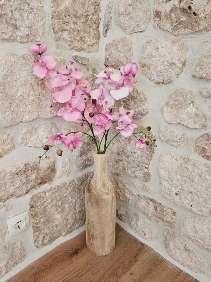 Apartman Eli Supetar Dış mekan fotoğraf